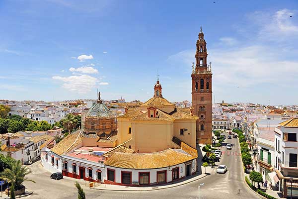 Iglesia de San Pedro Carmona