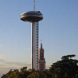 Faro de Moncloa