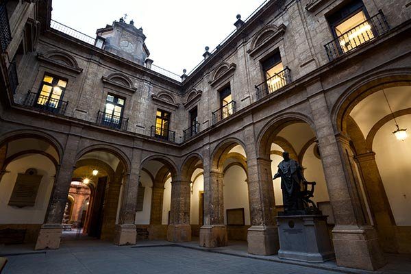 universiteit van Sevilla universiteit van Sevilla